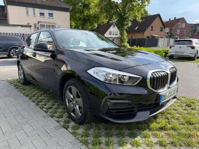Gebraucht BMW 118 Advantage 136 PS (100 kW) 2021 Schwarz Kleinwagen