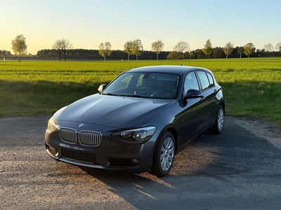 Używany BMW 116 116 KM (85 kW) 2011 Szary Hatchback