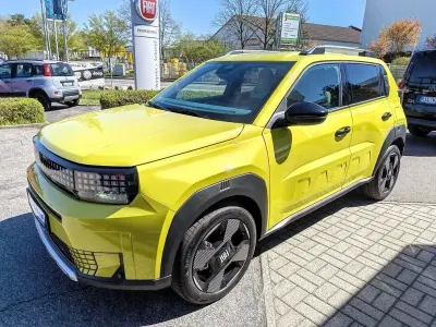 Neu Fiat Grande Panda La Prima 110 PS (80 kW) 2026 Gelb Kleinwagen