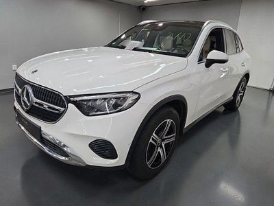 Gebraucht Mercedes GLC220 197 PS (144 kW) 2023 Weiß SUV