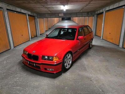 Second-hand BMW 323 170 CP (125 kW) 1997 Roșu Break