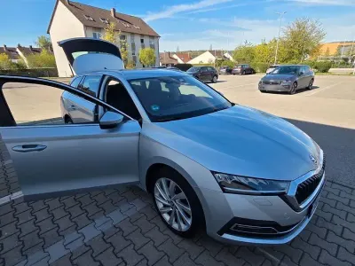 Gebraucht Skoda Octavia Style 150 PS (110 kW) 2021 Silber Kombi