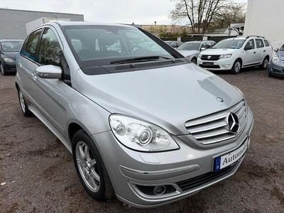 Gebraucht Mercedes B200 136 PS (100 kW) 2006 Silber Van / Kleinbus