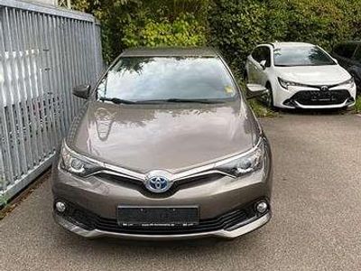 Toyota Auris Hybrid