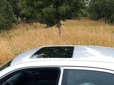 Mercedes E200