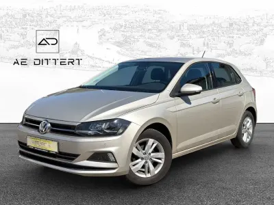 Gebraucht VW Polo Comfortline 95 PS (69 kW) 2018 Silber Kleinwagen