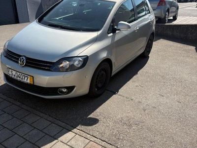 Usata VW Golf VI 105 CV (77 kW) 2010 Utilitaria