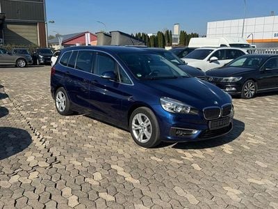 Gebraucht BMW 220 Gran Tourer Luxury Line 190 PS (139 kW) 2015 Blau Van / Kleinbus
