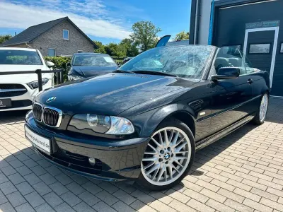 Gebraucht BMW 320 Cabriolet Sport Line 170 PS (125 kW) 2001 Schwarz Cabrio