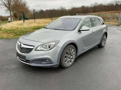 Gebraucht Opel Insignia Country Tourer Active 194 PS (142 kW) 2014 Silber Kombi