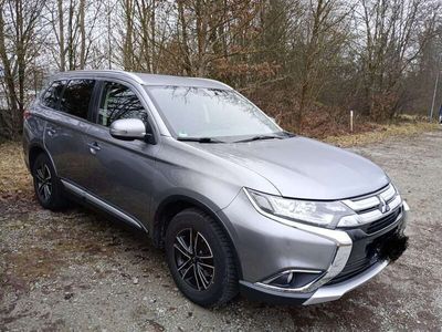 gebraucht Mitsubishi Outlander 2.0 2WD Edition 100