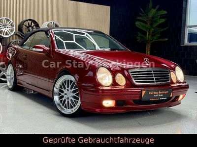 Rot Gebraucht 2001 Mercedes CLK320 Avantgarde Cabrio | 15.990 €