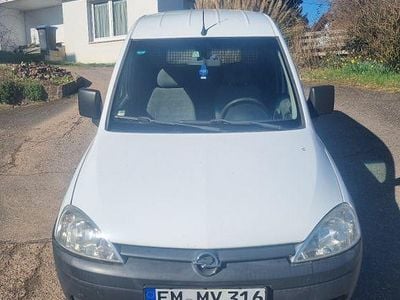 Usata Opel Combo 75 CV (55 kW) 2003 Bianco Monovolume