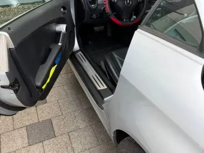 Second-hand Mercedes SLK200