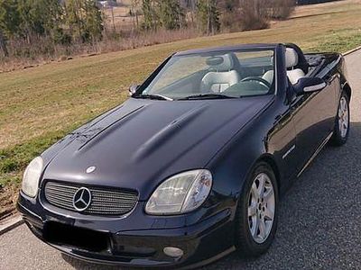 Gebraucht Mercedes SLK230 197 PS (144 kW) 2001 Blau Cabrio