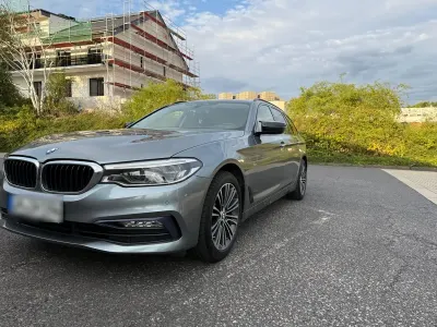 Gebraucht BMW 520 Sport Line 190 PS (139 kW) 2018 Grau Kombi