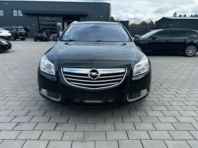 gebraucht Opel Insignia Vollausstattung Lesen!