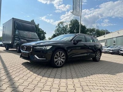 Gebraucht Volvo V60 Inscription 190 PS (139 kW) 2020 Schwarz Kombi