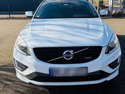 Gebraucht Volvo XC60 Summum 190 PS (139 kW) 2015 Weiß SUV