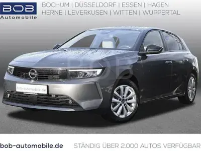 Używany Opel Astra Elegance 131 KM (96 kW) 2024 Szary Sedan/Limuzyna