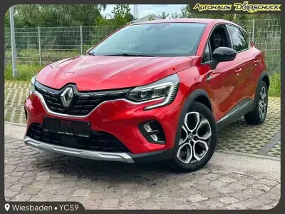 Gebraucht Renault Captur Intens 158 PS (116 kW) 2017 Rot SUV