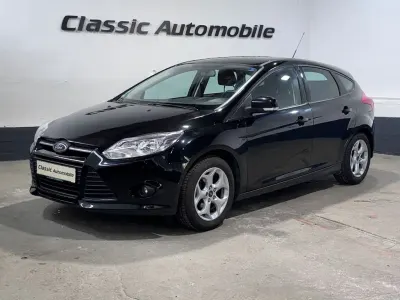 Gebraucht Ford Focus Trend 95 PS (69 kW) 2011 Schwarz Limousine