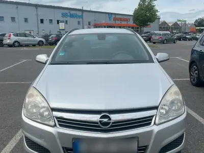Gebraucht Opel Astra 101 PS (74 kW) 2006 Grau Kombi