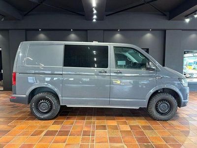 Gebraucht VW T6 150 PS (110 kW) 2019 Grau Van
