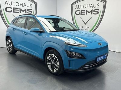 Gebraucht Hyundai Kona Select 100 kW (136 PS) 2023 Blau SUV