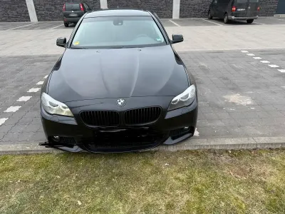 Usata BMW 520 184 CV (135 kW) 2010 Nero Berlina
