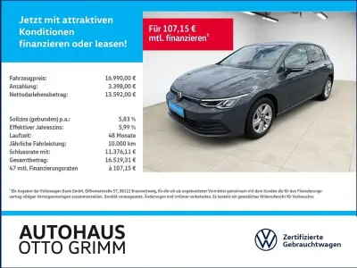 Gebraucht VW Golf VIII Life 131 PS (96 kW) 2020 Delfingrau metallic (metallic) Limousine