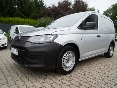 Gebraucht VW Caddy Basis 102 PS (75 kW) 2022 Silber Van / Kleinbus