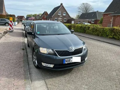 Brugt Skoda Rapid Cool Edition 90 HK (66 kW) 2015 Grå Hatchback