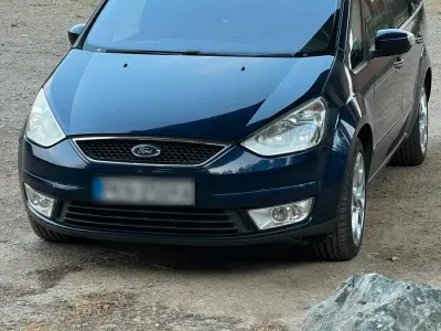 Gebraucht Ford Galaxy 140 PS (102 kW) 2007 Blau Van / Kleinbus