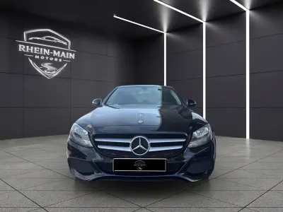 Gebraucht Mercedes C180 156 PS (114 kW) 2014 Schwarz Limousine