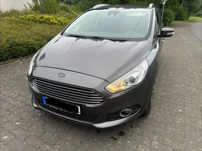Gebraucht Ford S-MAX Business Edition 150 PS (110 kW) 2016 Grau Van / Kleinbus