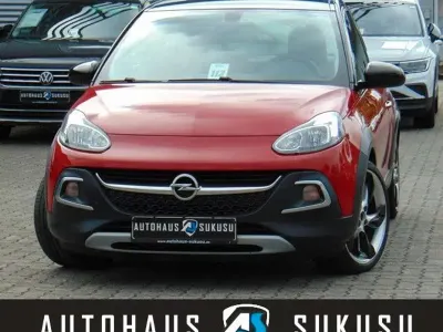 Używany Opel Adam Rocks 90 KM (66 kW) 2016 Czerwony Hatchback