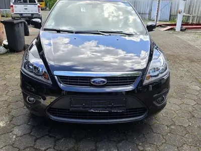 Gebraucht Ford Focus Titanium 116 PS (85 kW) 2009 Schwarz Limousine