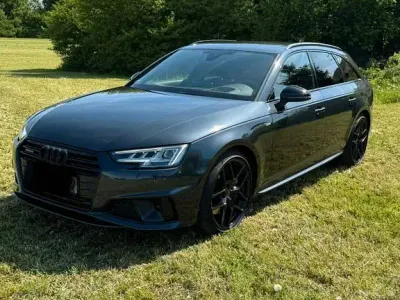 Gebraucht Audi A4 Sport 231 PS (169 kW) 2019 Grau Kombi