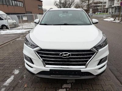 Weiß Gebraucht 2019 Hyundai Tucson Trend SUV | 15.999 € (Guter Preis)