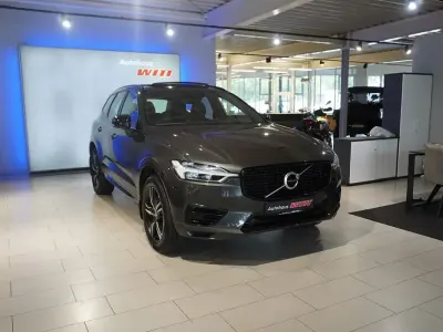 Gebraucht Volvo XC60 R-Design 303 PS (222 kW) 2020 Grau SUV
