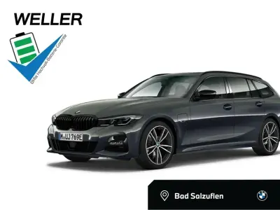 Usata BMW 330e M Sport 292 CV (214 kW) 2022 Grigio Station wagon