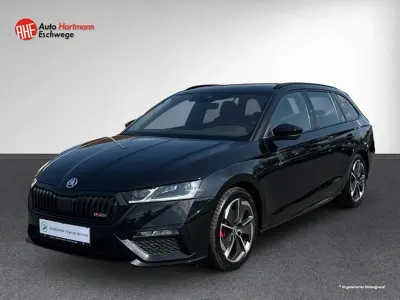 Gebraucht Skoda Octavia RS 200 PS (147 kW) 2023 Schwarzmagic perleffekt Kombi