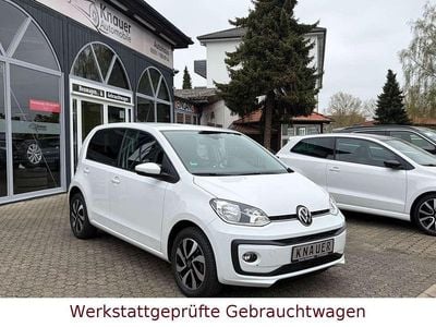 Second-hand VW up! Active 65 CP (47 kW) 2023 Alb Hatchback