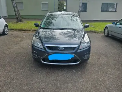 Gebraucht Ford Focus Style 110 PS (80 kW) 2008 Grau Limousine