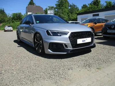 Używany Audi RS4 Ambiente 450 KM (330 kW) 2018 Srebrny Kombi