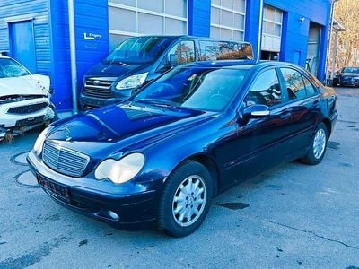 Gebraucht Mercedes C180 Classic 129 PS (94 kW) 2001 Schwarz Limousine