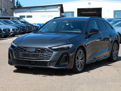 Gebraucht Audi A5 S-line plus 204 PS (150 kW) 2025 Grau Kombi