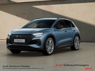 Geysirblau metallic Gebraucht 2025 Audi Q4 e-tron Ambiente SUV | 46.900 € (Fairer Preis)