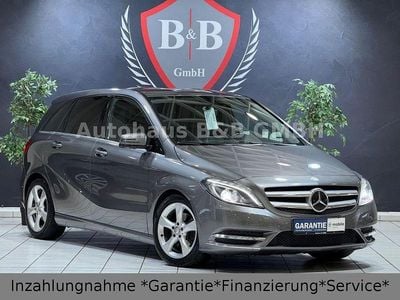 Gebraucht Mercedes B200 Avantgarde 156 PS (114 kW) 2013 Grau Van / Kleinbus